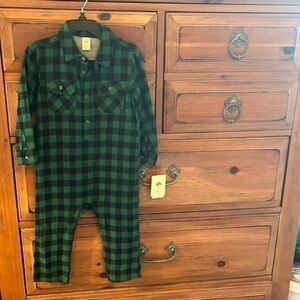 NWT Tucker and Tate Green And Navy Plaid Onesie Size 24 months